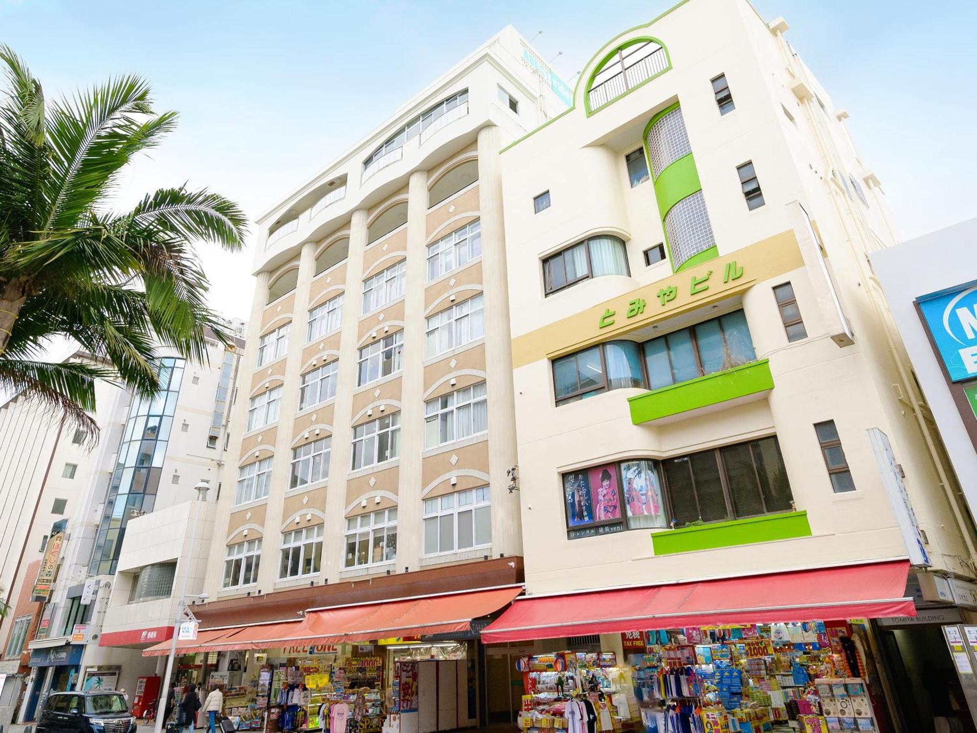 Abest Cube Naha Kokusai Street-Cabin Type Hotel All Room With Key Екстер'єр фото
