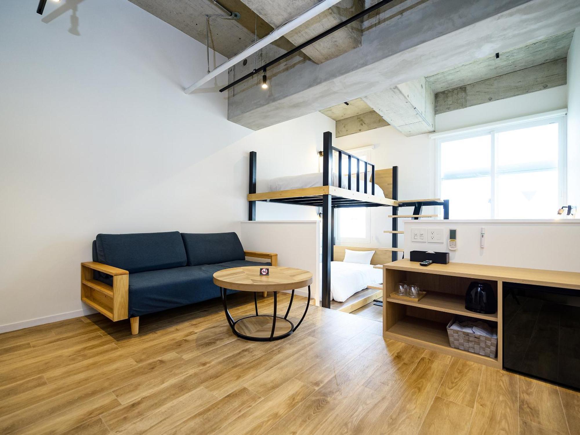 Abest Cube Naha Kokusai Street-Cabin Type Hotel All Room With Key Екстер'єр фото