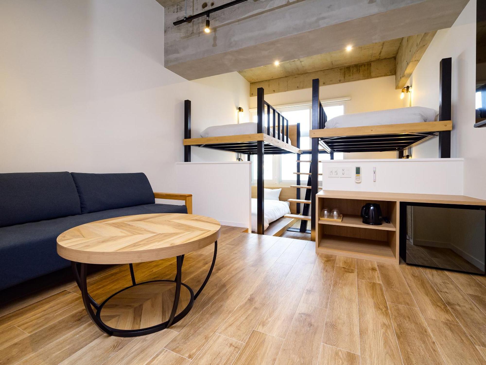 Abest Cube Naha Kokusai Street-Cabin Type Hotel All Room With Key Екстер'єр фото