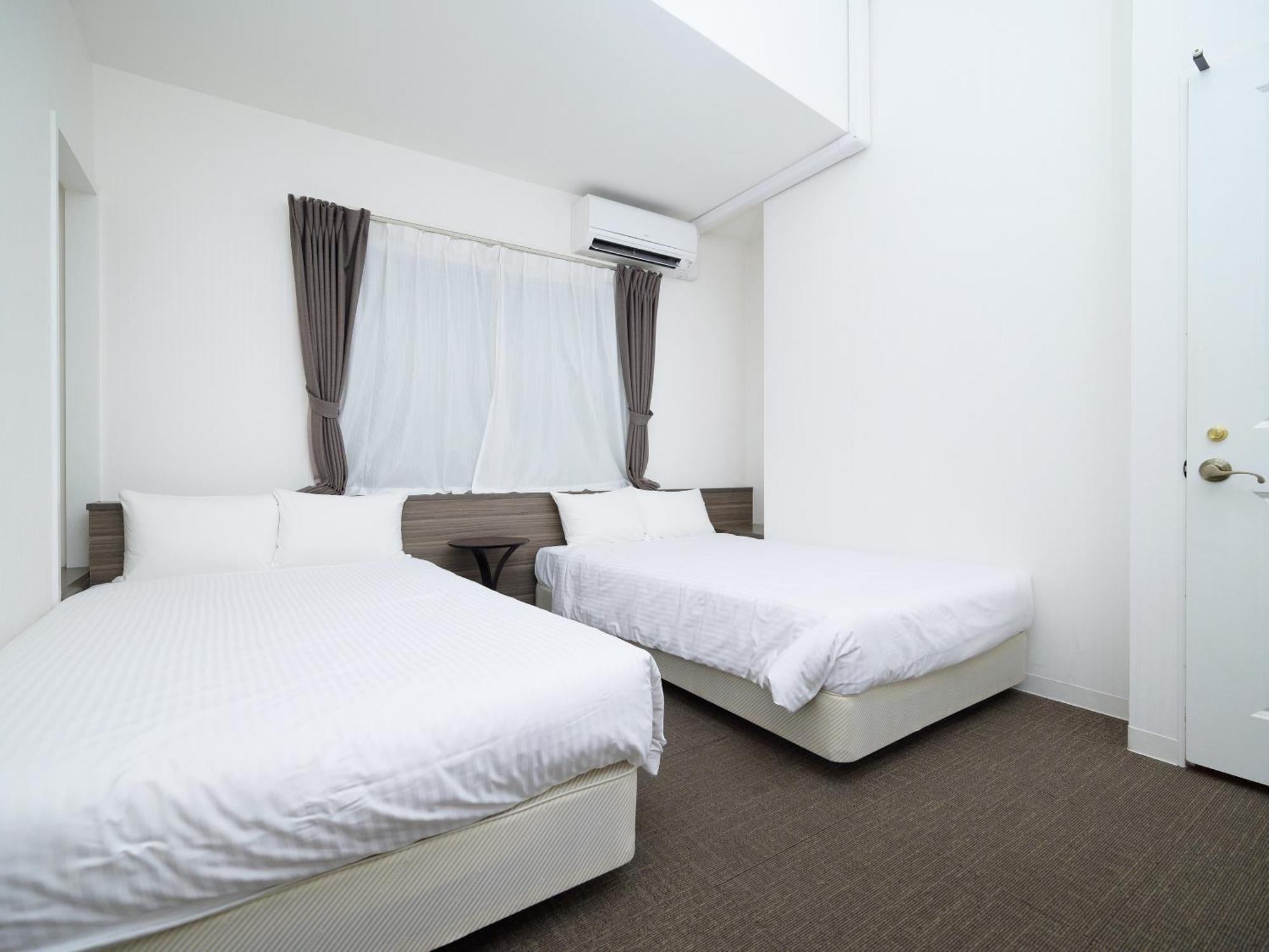 Abest Cube Naha Kokusai Street-Cabin Type Hotel All Room With Key Екстер'єр фото