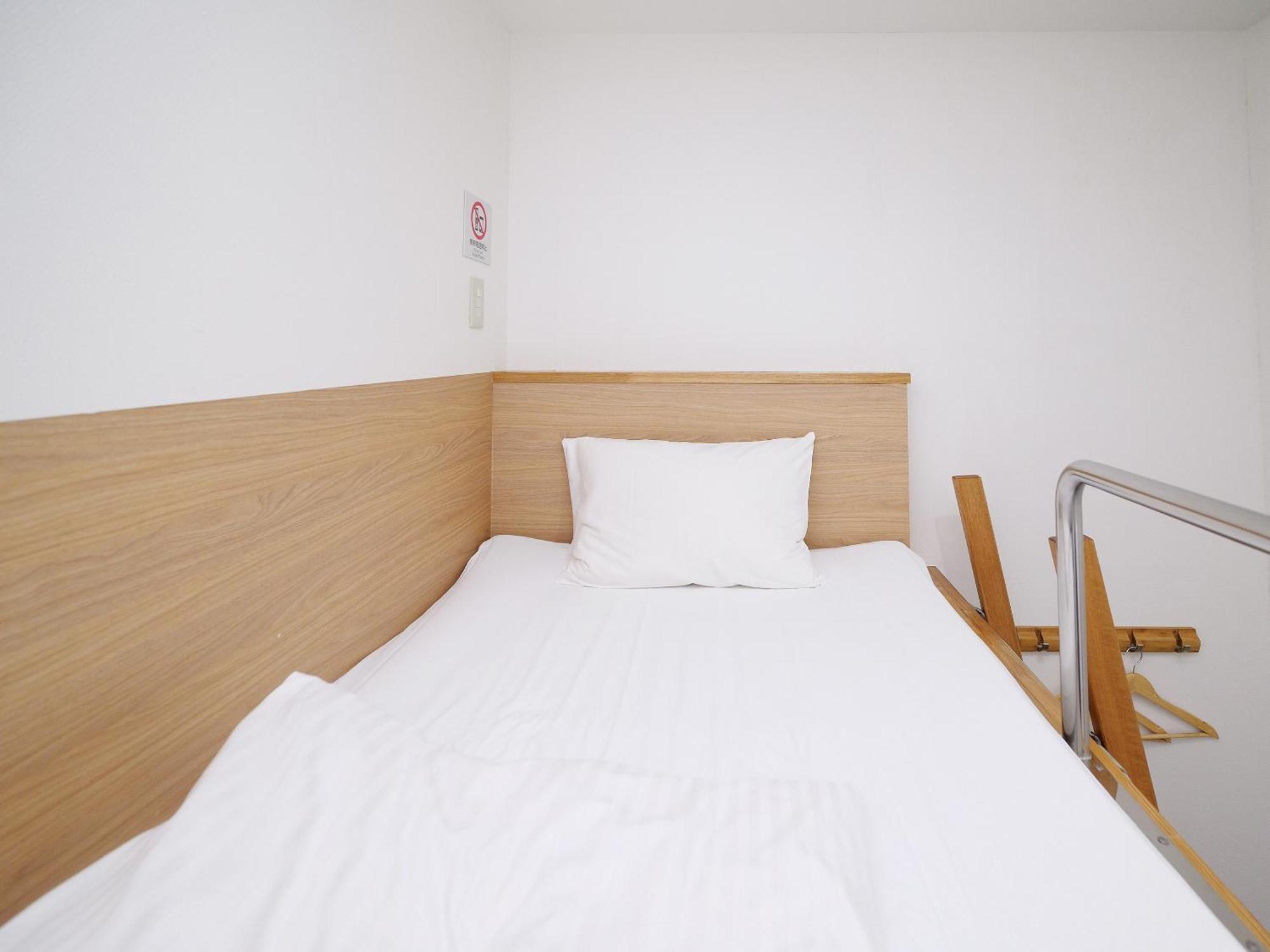 Abest Cube Naha Kokusai Street-Cabin Type Hotel All Room With Key Екстер'єр фото